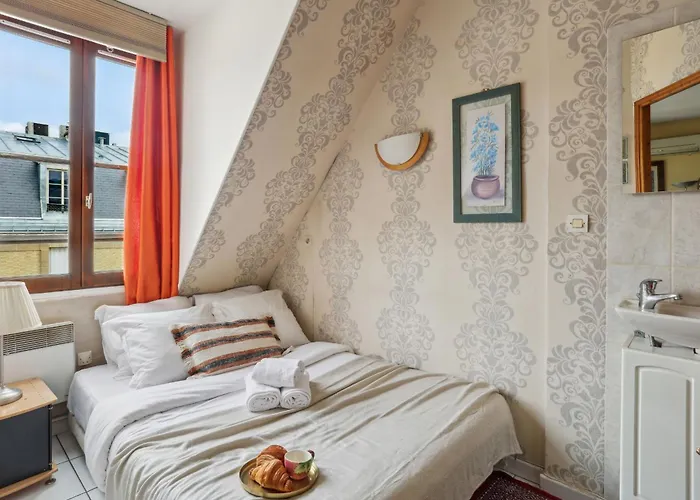 Eiffel Tower & Faubourg - 1br - Vacation פריז